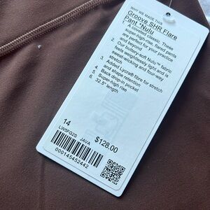 Lululemon NWT - Groove SHR Flare - size 14 - Java
